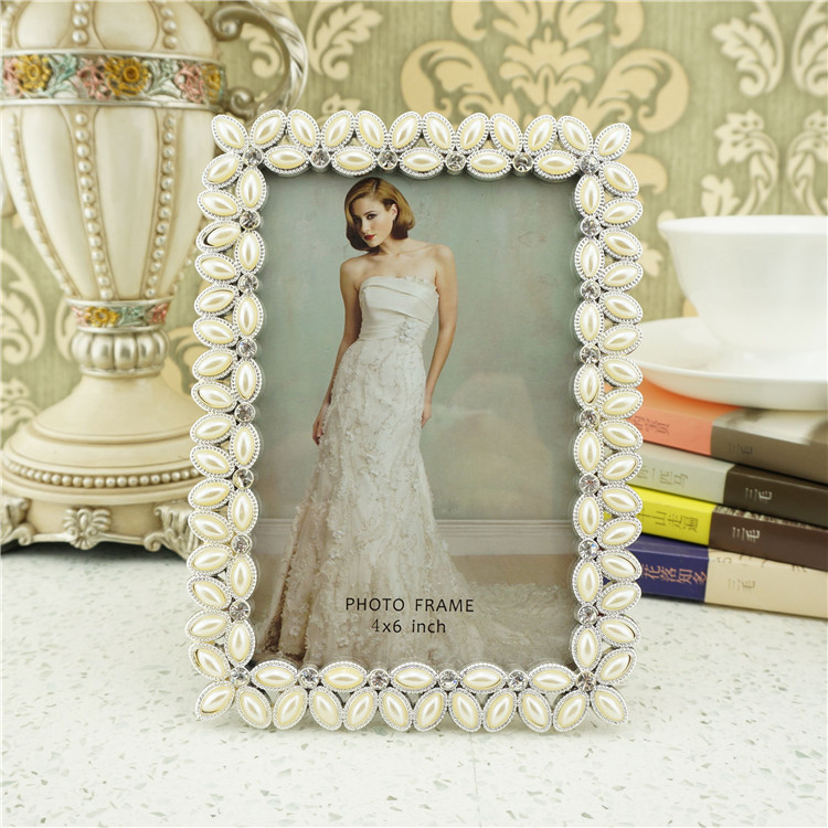 Marquise Pearl Flower Photo Frame