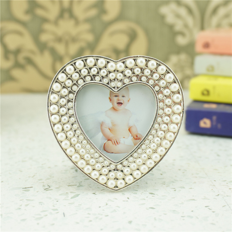 Heart Pearl Lattice Baby Photo Frame