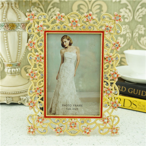 Gold Filigree Coral Flower Photo Frame