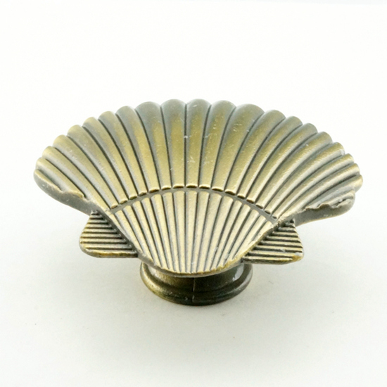Seashell Scallop Cabinet Knob - view 2