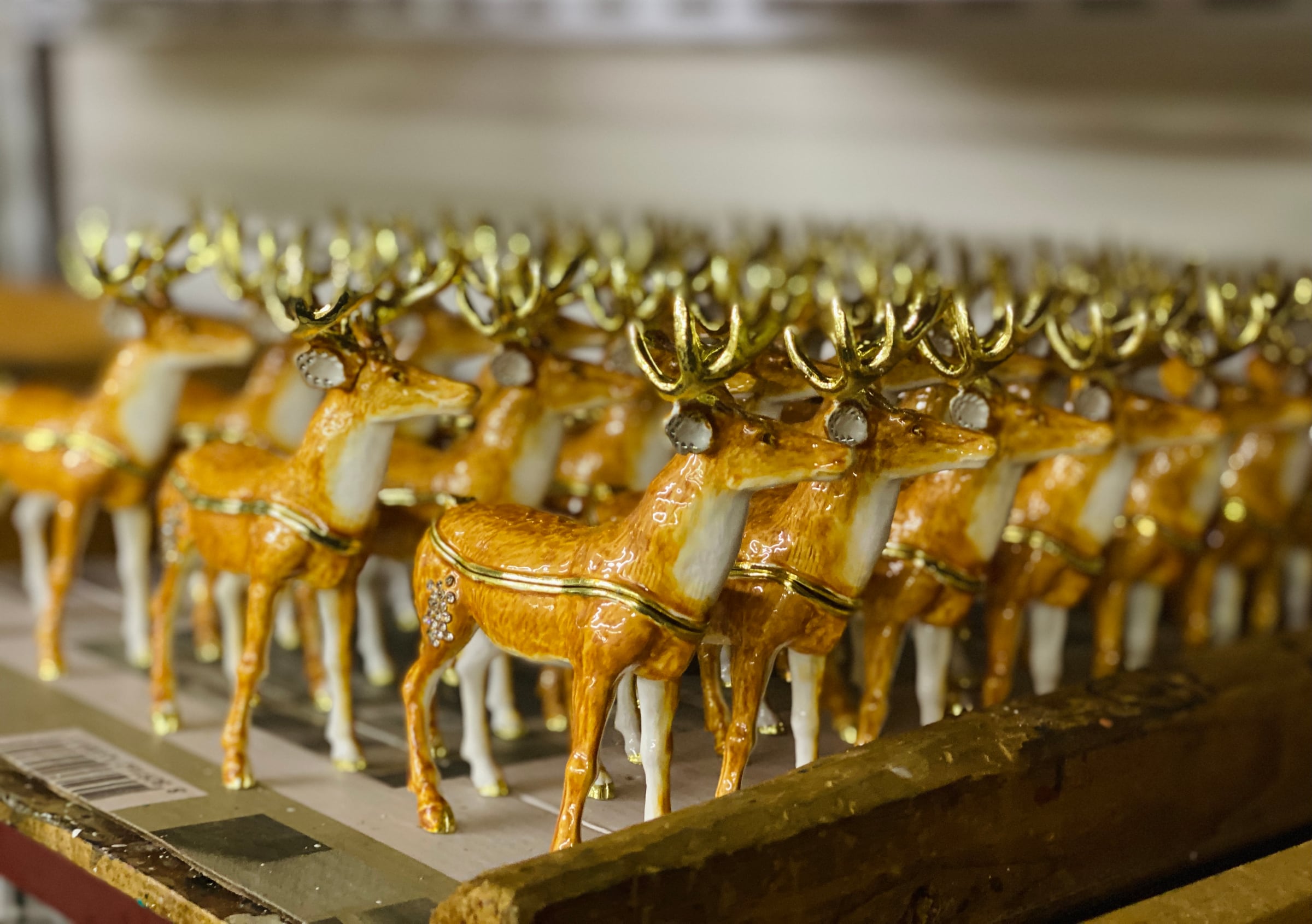 Hand-Finishing & Enamel Studio