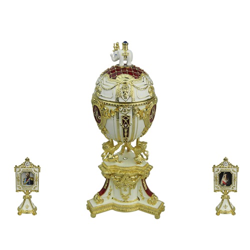 Customizable imperial-style egg with miniature figure and portrait frames