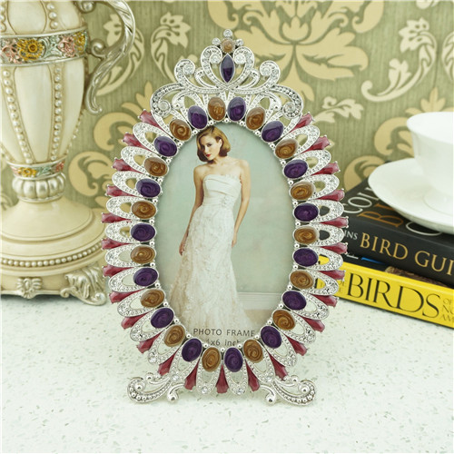 Royal Purple Cabochon Crown Oval Photo Frame