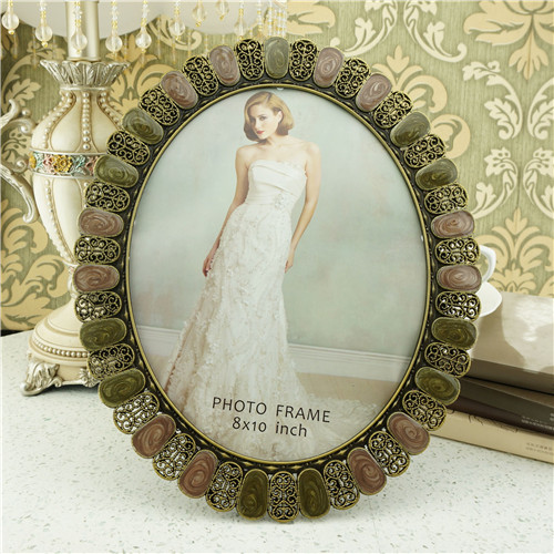 Oval Antique Gold Marbled Cabochon Photo Frame