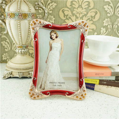 Red Enamel Jeweled Paisley Corner Photo Frame - view 1