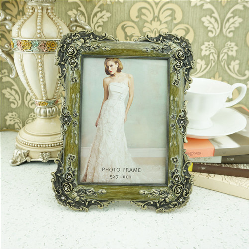 Antique Rose Vine Wood-Effect Photo Frame