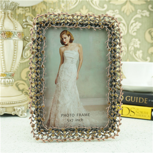 Crystal Leaf Vine Lattice Photo Frame - view 2