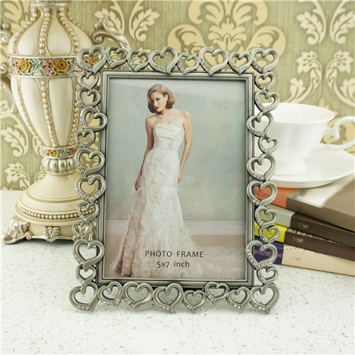 Crystal Double-Heart Openwork Photo Frame