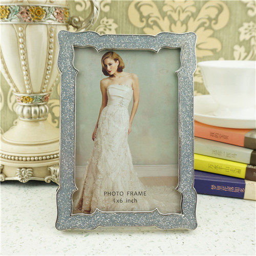 Silver Glitter Scalloped Vintage Photo Frame