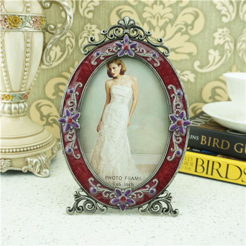 Red Enamel and Purple Blossom Oval Vintage Photo Frame