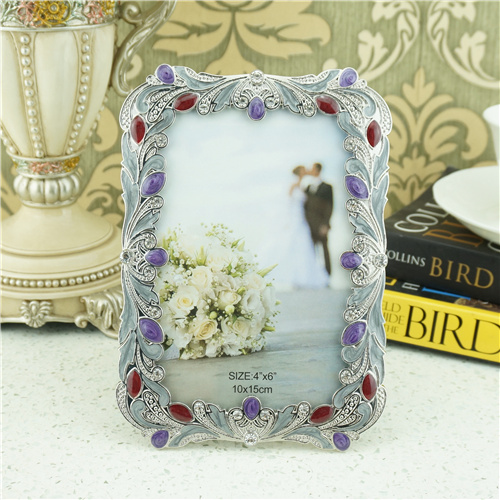 Purple Gem Leaf Garland Vintage Photo Frame