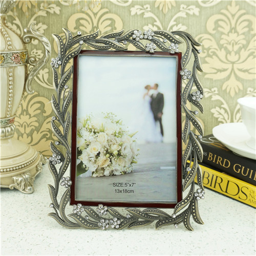Crystal Blossom Art Nouveau Leaf Vintage Photo Frame - view 1