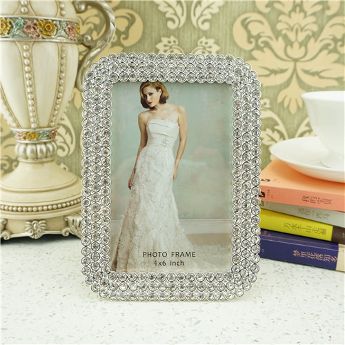Bubble-Set Crystal Halo Multi-Shape Photo Frame Collection