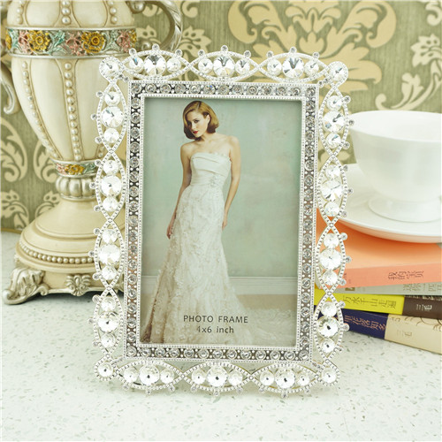 Marquise Ribbon-Lattice Crystal Portrait Photo Frame