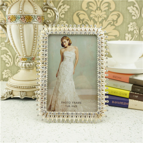 Looped Marquise Crown Crystal Portrait Photo Frame