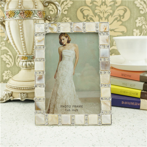 Ivory Shell Mosaic Crystal Accent 4 x 6 Photo Frame
