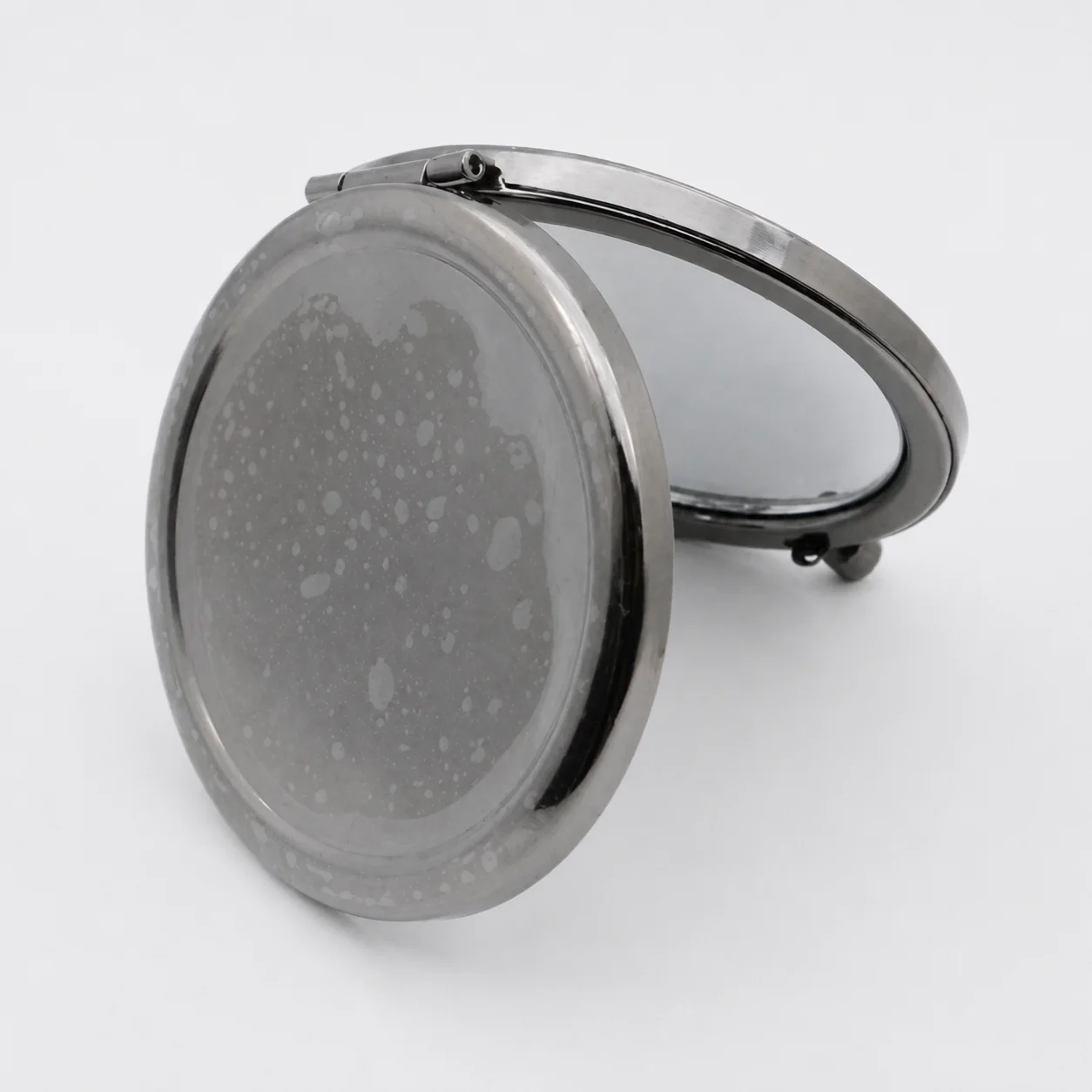 Plain Round Metal Compact Mirror with Recessed Top - view 8