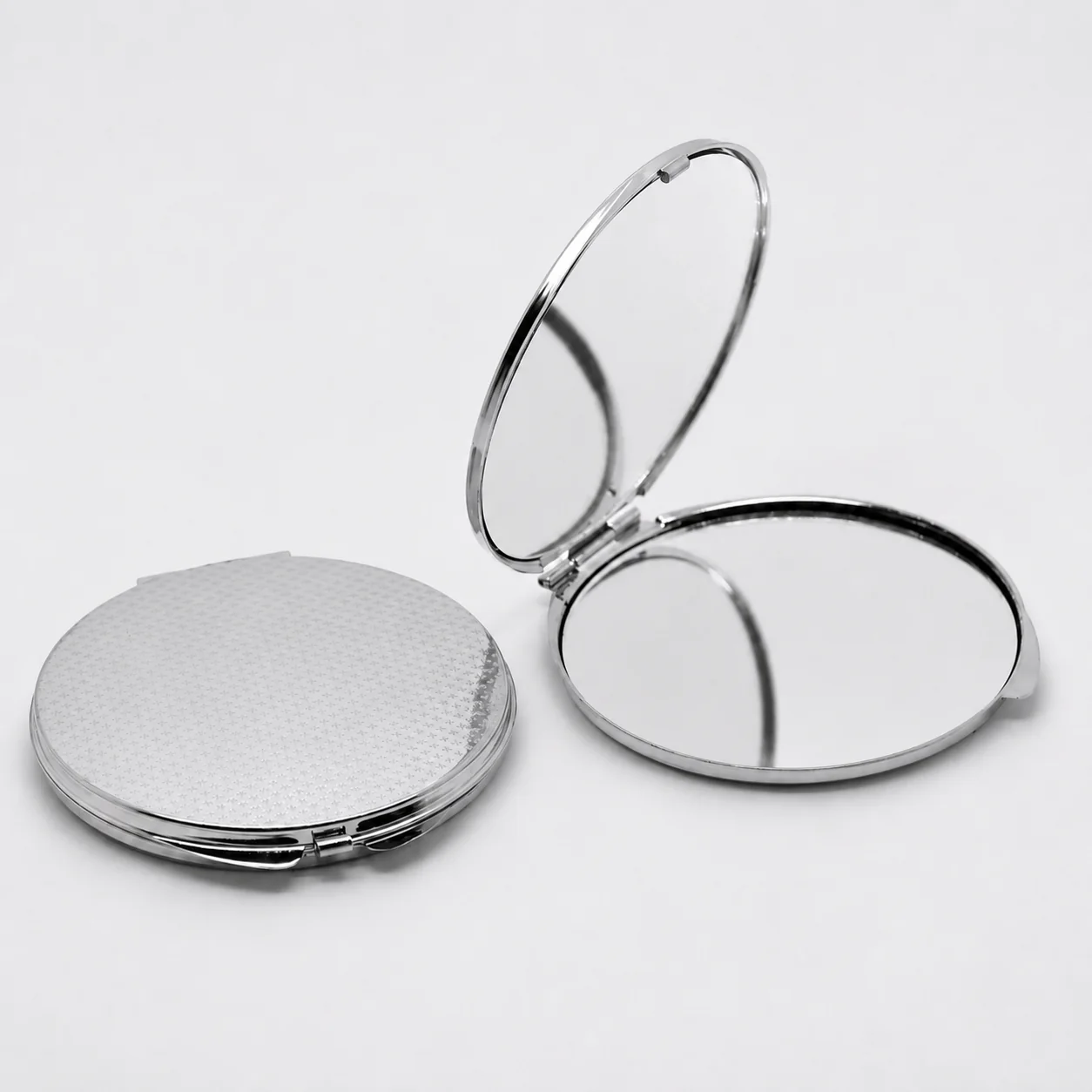 Plain Round Metal Compact Mirror with Textured Lid - view 7
