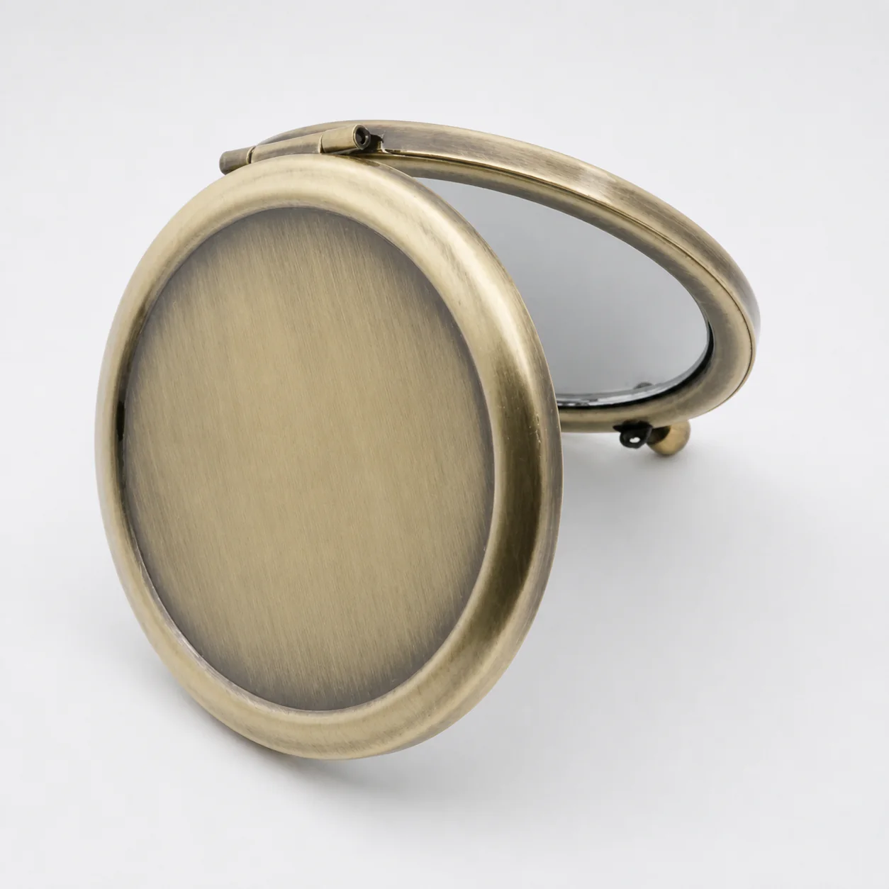 Plain Round Metal Compact Mirror with Recessed Top - view 6